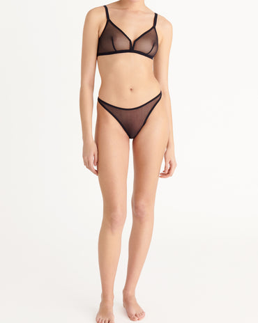 Providence Triangle Black