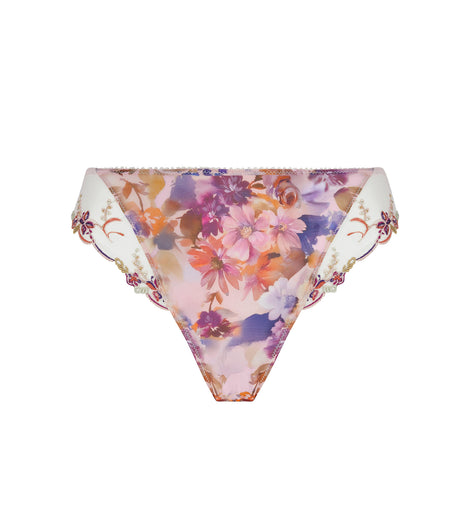 L'HIVER EN FETE  Italian Brief